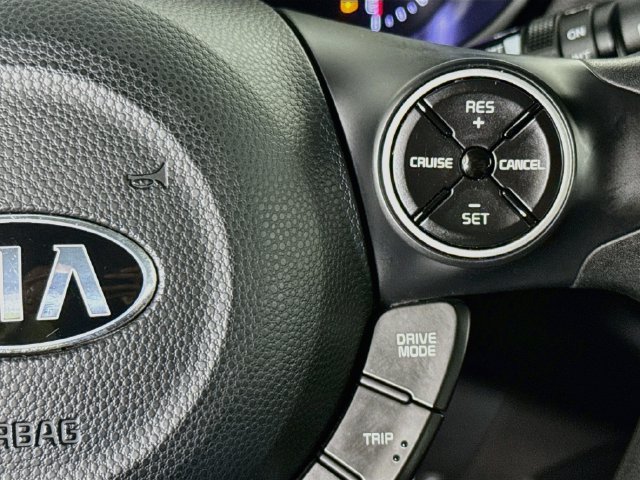 Used 2018 Kia Soul FWD image 12