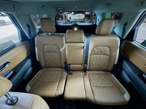New 2026 Nissan Pathfinder Platinum w/ Cargo Package AWD/4WD image 21