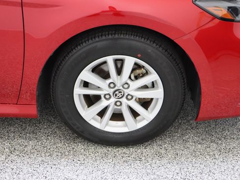 Certified 2025 Toyota Camry LE FWD image 5