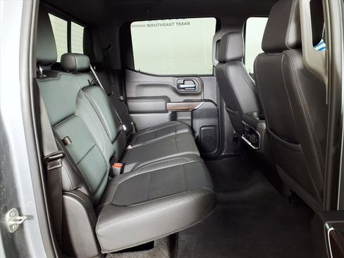 Used 2021 GMC Sierra 1500 SLT image 18