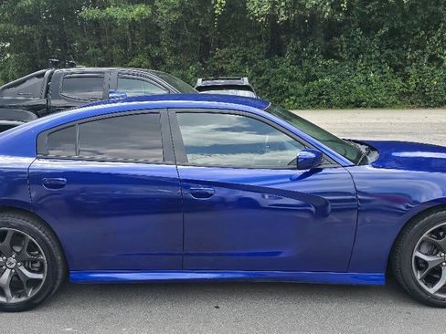 Used 2019 Dodge Charger GT RWD image 5