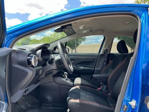 Used 2021 Nissan Versa SR w/ Trunk Package FWD image 11