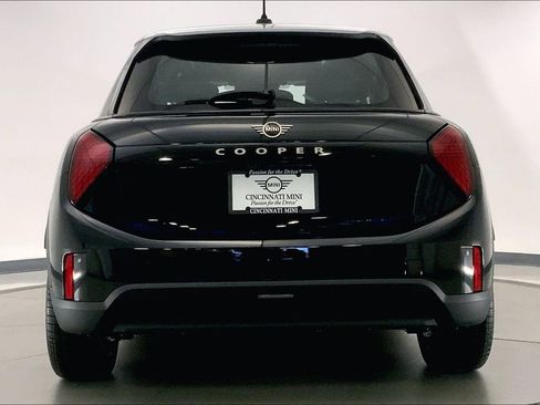 New 2026 MINI Cooper 4-Door Hardtop image 3