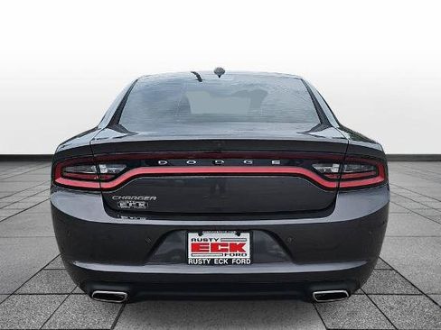 Used 2023 Dodge Charger SXT RWD image 6