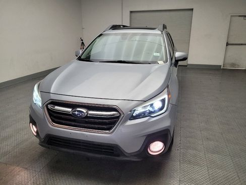 Used 2018 Subaru Outback 2.5i Limited AWD/4WD image 15