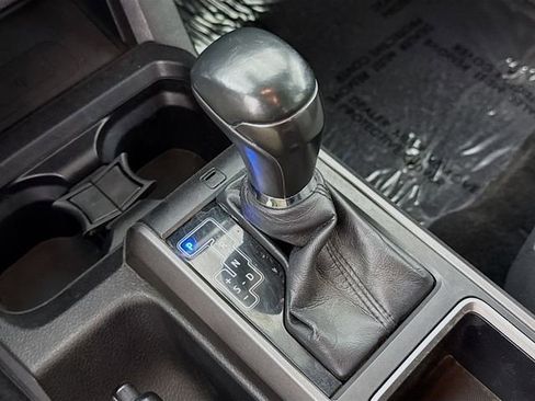 Certified 2021 Toyota Tacoma TRD Off-Road w/ Technology Package image 16