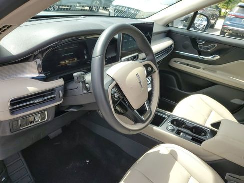 New 2026 Lincoln Corsair Premiere FWD image 20