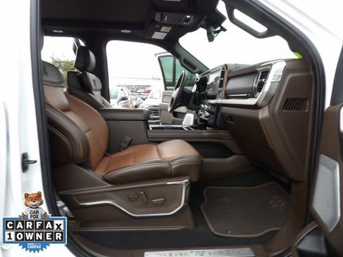 Used 2024 Ford F450 King Ranch w/ Chrome Package image 38