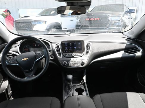Used 2024 Chevrolet Malibu LT FWD image 22