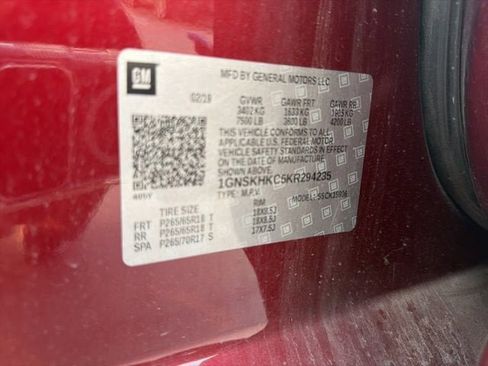 Used 2019 Chevrolet Suburban LT image 10