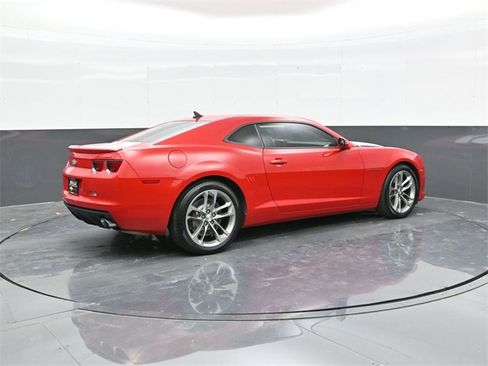 Used 2011 Chevrolet Camaro SS w/ RS Package image 7