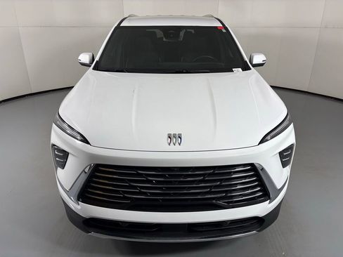 Used 2025 Buick Enclave Preferred image 5