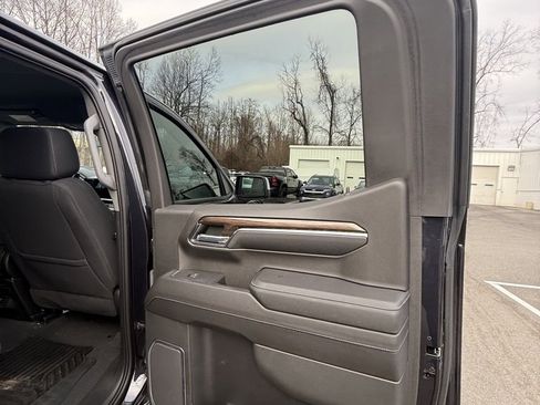 Used 2023 Chevrolet Silverado 1500 LT image 17