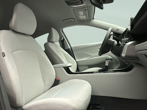New 2026 Hyundai Kona SEL Sport image 13