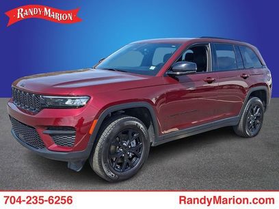 Used 2025 Jeep Grand Cherokee Altitude