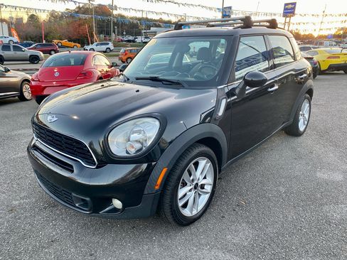 Used 2012 MINI Cooper Countryman S image 3