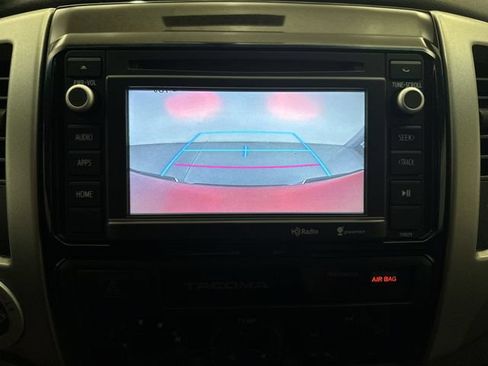 Used 2015 Toyota Tacoma 4x4 Double Cab w/ SR5 Package image 24