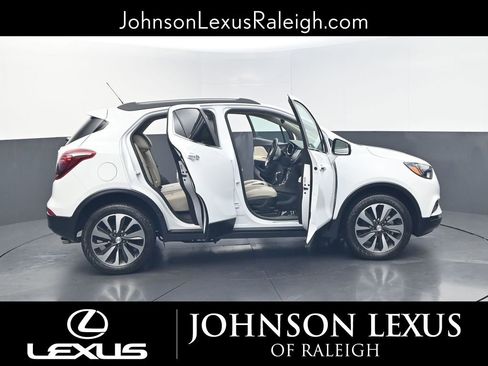 Used 2017 Buick Encore Premium AWD/4WD image 36