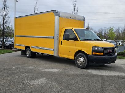 Used 2018 GMC Savana 3500 Extended w/ Driver Convenience Package