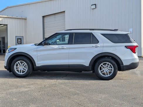 New 2026 Ford Explorer Active image 14