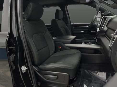 Used 2025 RAM 1500 Big Horn image 31