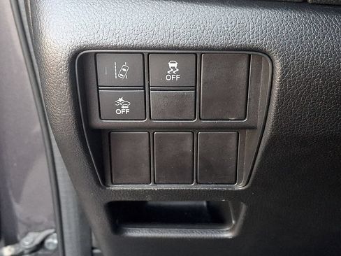 Used 2018 Honda CR-V EX image 27
