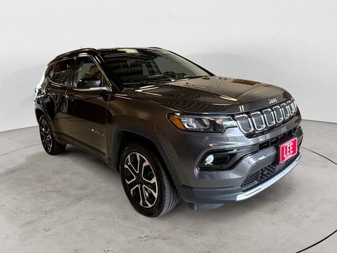 Used 2022 Jeep Compass Limited AWD/4WD image 7