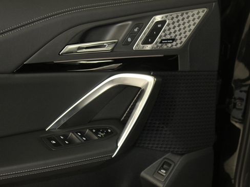 Used 2025 BMW X1 xDrive28i w/ Convenience Package image 27