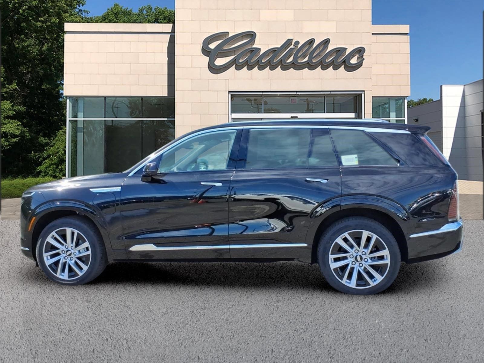 New 2027 Cadillac Vistiq Luxury w/ LPO, Floor Liner Package AWD/4WD image 2