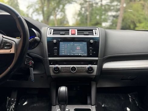 Used 2015 Subaru Outback 2.5i Premium AWD/4WD image 28