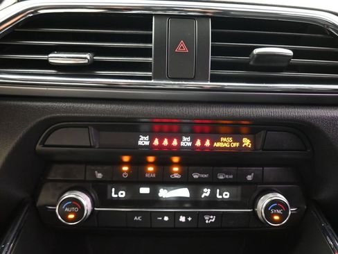 Used 2019 MAZDA CX-9 Touring image 17