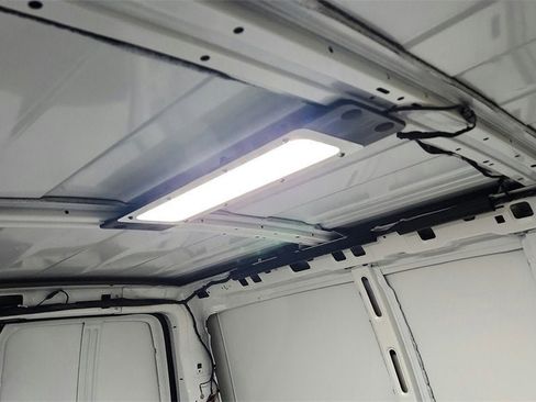 New 2025 Chevrolet Express 2500 image 33