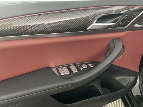 Used 2025 BMW X4 M40i w/ Premium Package image 11