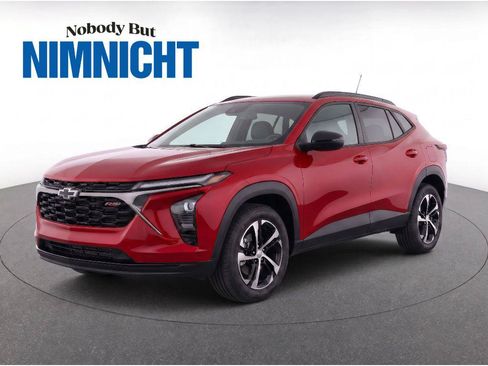 Used 2026 Chevrolet Trax RS w/ Driver Confidence Package FWD image 1