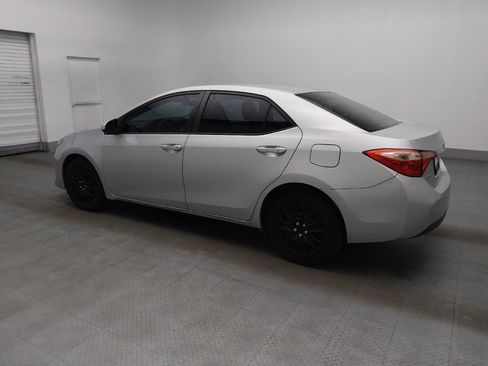Used 2017 Toyota Corolla LE FWD image 3
