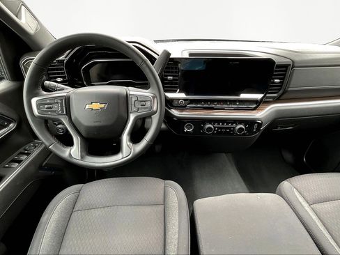 Used 2023 Chevrolet Silverado 1500 LT image 9