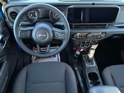 New 2026 Jeep Gladiator Rubicon w/ Safety Group image 18