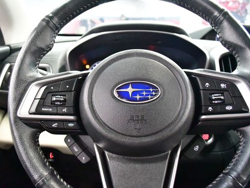 Used 2022 Subaru Ascent Limited w/ Technology Package image 38