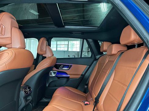 Used 2023 Mercedes-Benz GLC 300 4MATIC image 20