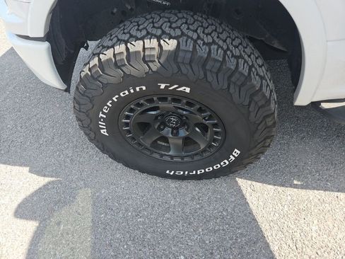 Used 2020 Ford F150 Lariat AWD/4WD image 13