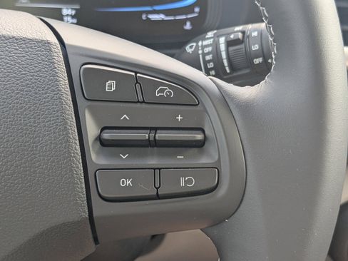 New 2026 Hyundai Venue SEL FWD image 29