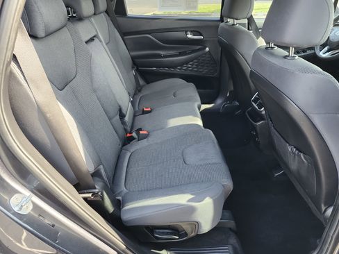 Used 2020 Hyundai Santa Fe SE FWD image 13
