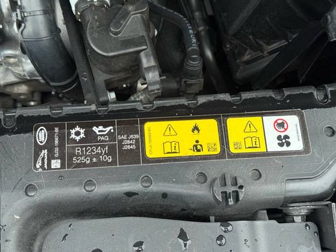 Used 2020 Land Rover Range Rover Evoque S AWD/4WD image 40