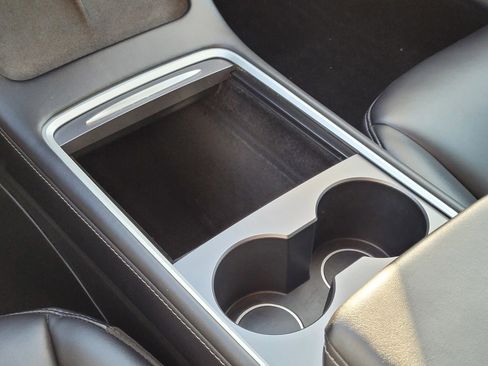 Used 2022 Tesla Model 3 Long Range image 27