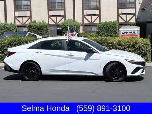 Used 2026 Hyundai Elantra Sport FWD image 4