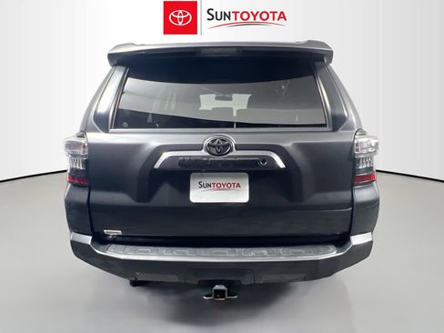 Used 2019 Toyota 4Runner SR5 image 5