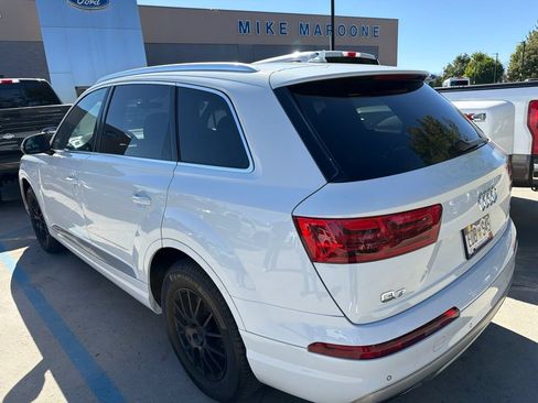 Used 2017 Audi Q7 3.0T Premium Plus w/ Premium Plus Package AWD/4WD image 3