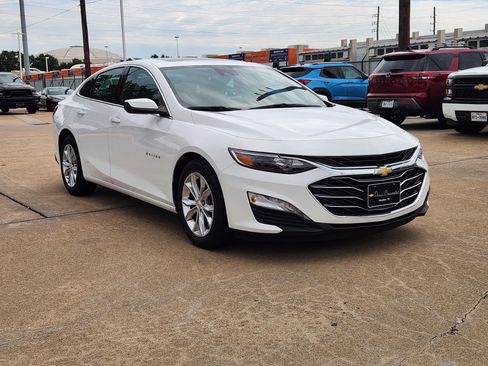 Used 2024 Chevrolet Malibu LT FWD image 4