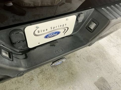 Used 2020 Ford F150 Lariat w/ Equipment Group 502A Luxury AWD/4WD image 6