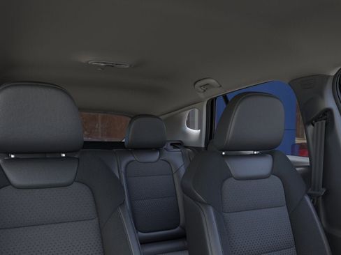 New 2026 Chevrolet Trax LT w/ Driver Confidence Package FWD image 24